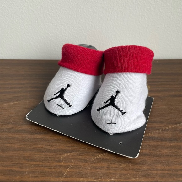 Nike Air Jordan Booties/Crib Socks - Picture 1 of 3